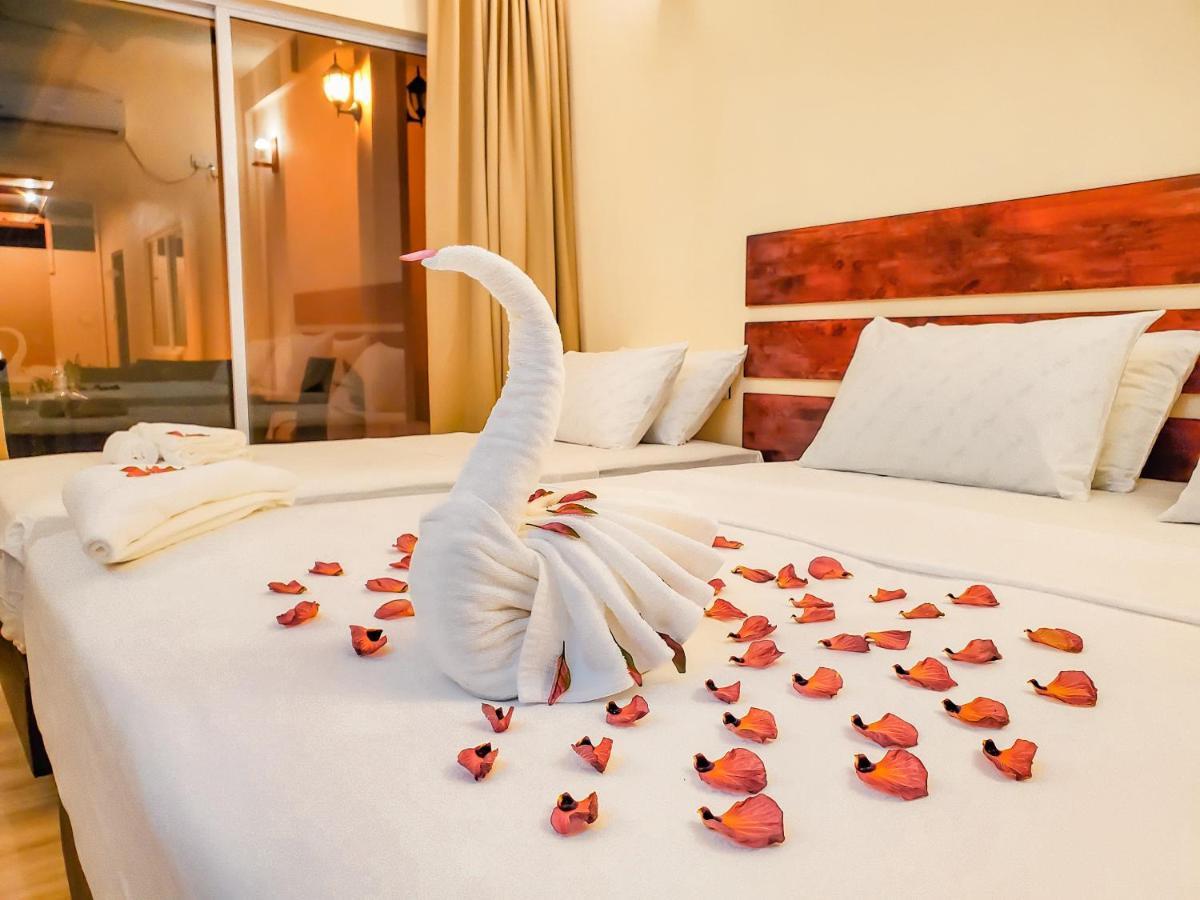 Shoreline Grand Thoddoo