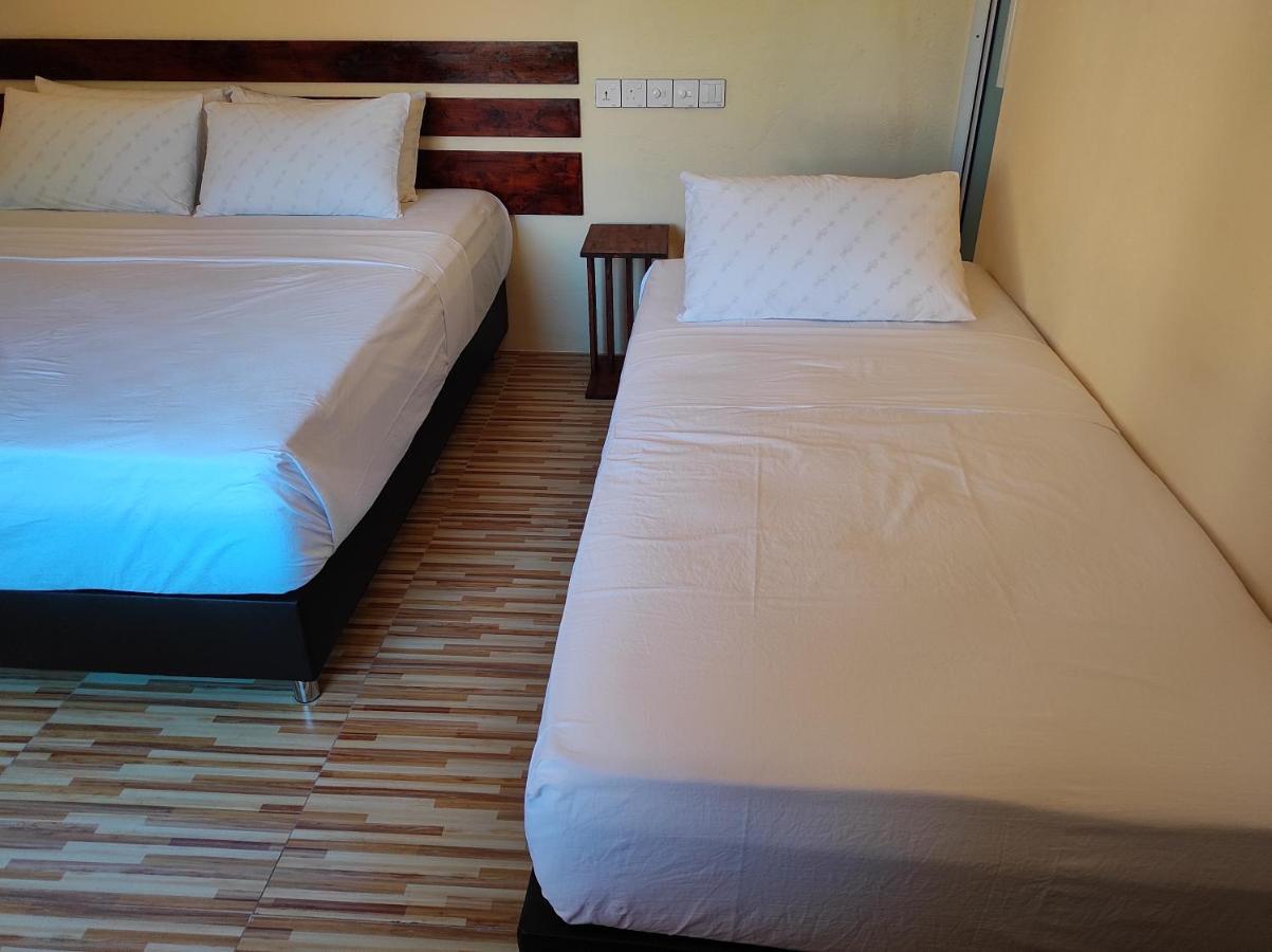Гостьовий будинок Shoreline Grand