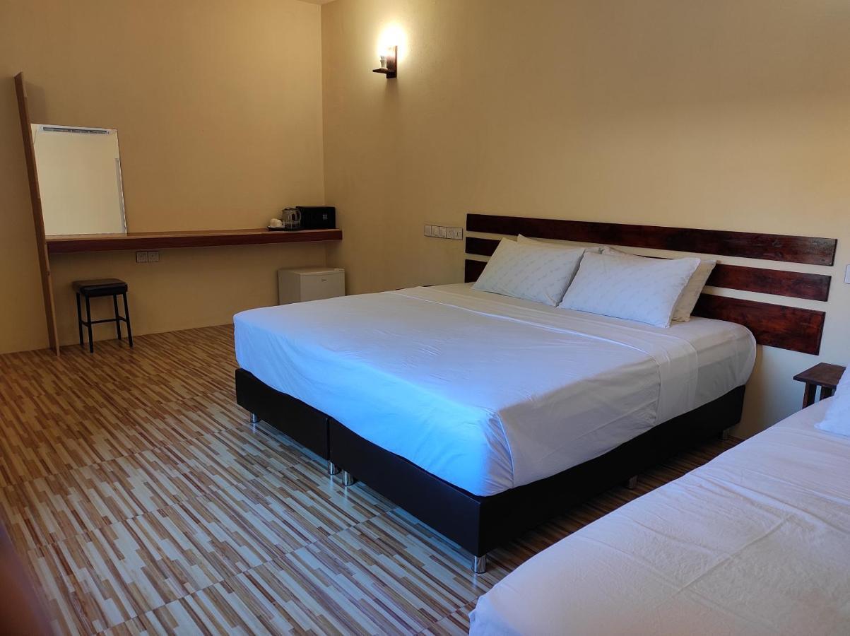 Shoreline Grand *